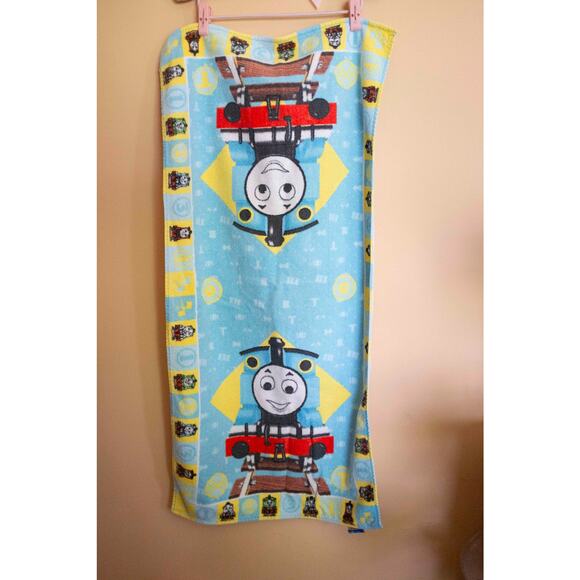 Y2K Thomas the tank engine and friends beach towel - Picture 1 of 4